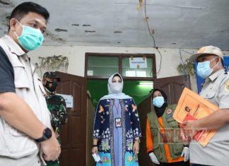 Hj. Sri Mulyani Sambangi Posko Pengungsian Terdampak Gunung Merapi di Desa Balerante