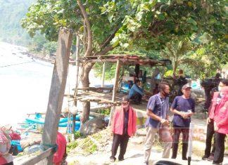 Kepedulian Baguna PDI Perjuangan Kebumen kepada Korban Perahu Pecah