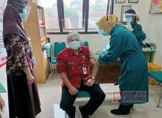 Ngesti Nugraha Terima Suntikan Vaksin Covid-19 Pertama di Kab. Semarang