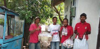 PAC PDI Perjuangan Margadana Bersama Ketua Ranting Cabawan Bagikan Makanan Kepada Masyarakat