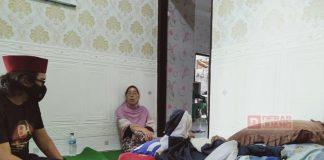 Sekretaris DPC PDI Perjuangan Kudus Beri Bantuan Kursi Roda