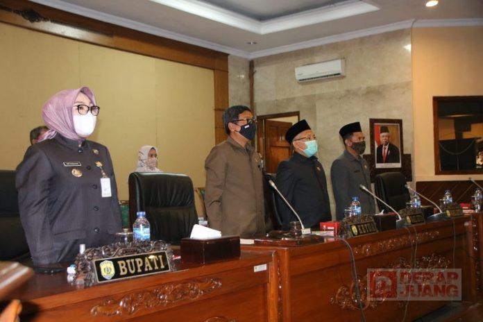 Sidang Paripurna Penetapan Sri-Bambang Sebagai Bupati dan Wakil Bupati Grobogan