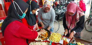 Wujud Kepedulian Terhadap Musibah Banjir, DPC PDI Perjuangan Kota Pekalongan Dirikan Dapur Umum