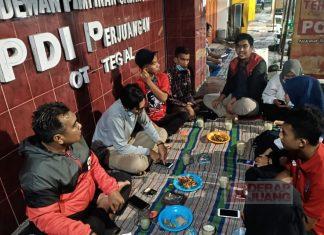 Mas Uyip: Komunitas Juang Harus Berperan di Era Digitalisasi Politik