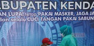 Munawir Awali Vaksinasi Tahap Pertama di DPRD Kendal