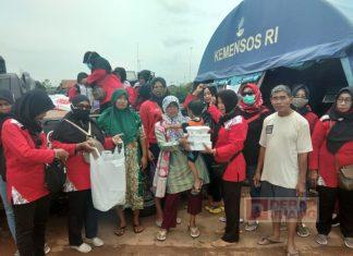 Depwan PDI Perjuangan Kabupaten Pekalongan Beri Bantuan Korban Banjir