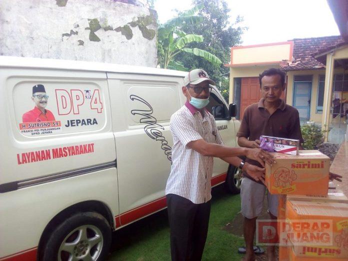 Banjir Desa Dorang Meluas, Anggota Fraksi Dapil 4 Berikan Bantuan