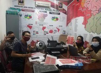 DPC Batang Cetak Kartu Tanda Anggota Partai