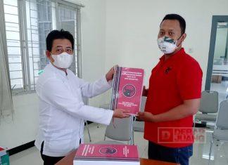 Disiplin Administratif, DPC PDI Perjuangan Kota Semarang Serahkan LPJ Banpol