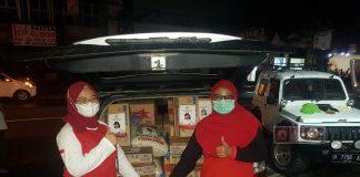 Detty Salurkan Bantuan Paket Sembako dari Casytha Kathmandu