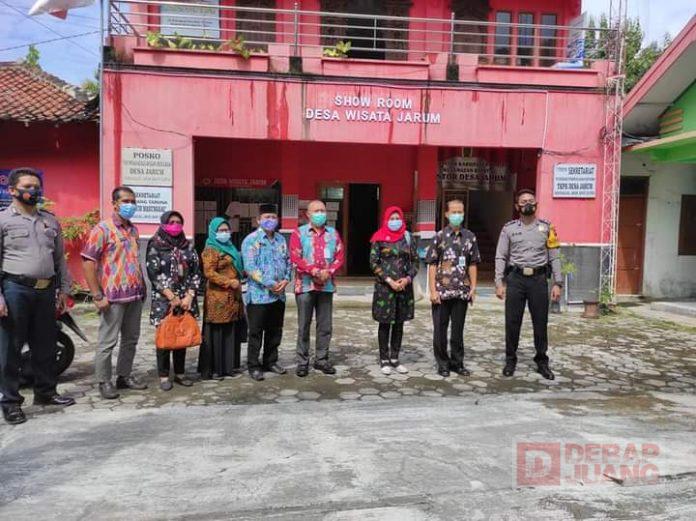 Hj. Kadarwati Lakukan Monitoring di Desa Wisata Jarum