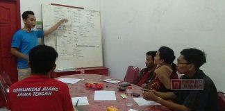 Penguatan Kapasitas, Komunitas Juang Kota Pekalongan Gelar Pelatihan Bahasa Inggris