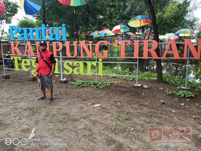 Kosim-Fauzy-Ubah-Pulau-Tirang-Menjadi-Kampung-Wisata