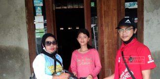 PDI Perjuangan Kota Pekalongan Bersama Komunitas Wonder Women Bagikan Makanan Kepada Korban Banjir