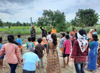 Sambangi Posko Pengungsian, Habib Ajak Anak-Anak Bermain hingga Tertawa Lepas