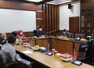 Bupati Klaten Gelar Rakor Gerakan Jawa Tengah di Rumah Saja