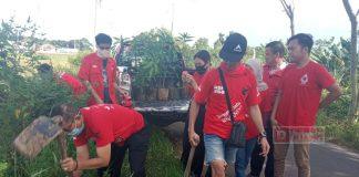 Kader PDI Perjuangan Kota Pekalongan Lakukan Penanaman Pohon