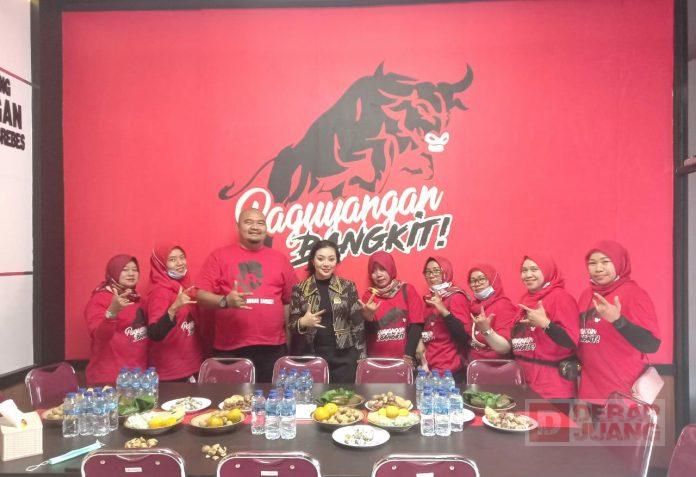 ed25e8ee-71b4-4b6e-85d9-65e0103fb247