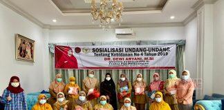 Gelar Masa Reses, Dewi Aryani Sosialisasikan UU Kebidanan
