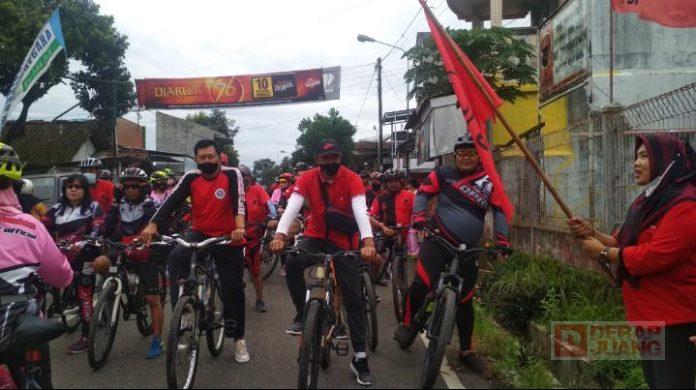DPC PDI Perjuangan Banjarnegara Adakan Gowes Bareng