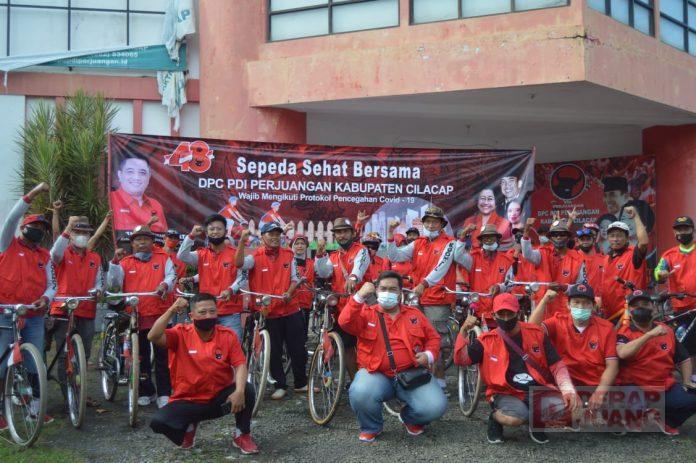 DPC PDI Perjuangan Cilacap Gowes Bareng Kader Banteng Cilacap
