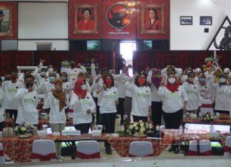 DPD PDI Perjuangan Jawa Tengah Beri Pelatihan Budidaya Hidroponik