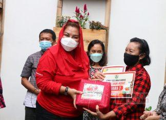 Mbak Ita Berikan Apresiasi Kepada Pemenang Vlog Urban Farming