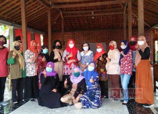 Hj. Hartanti Gelar Pelatihan Bersama Kelompok Perempuan Secara Rutin