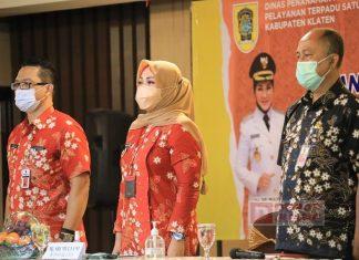 Hj. Sri Mulyani Hadiri Sosialisasi Kemitraan Antara Perusahaan Besar dan UMKM