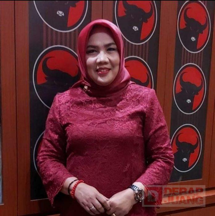 Hj. Sri Riwiyati Soso Srikandi PDI Perjuangan Jawa Tengah yang Tak Kenal Lelah