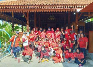 Jaga Kebugaran Tubuh di Masa Pandemi, Srikandi PDI Perjuangan Klaten Gelar Senam Sehat Secara Rutin