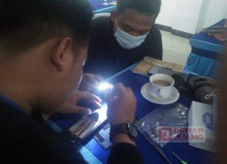 Kader Komunitas Juang Kabupaten Tegal Ikuti Bimtek Servis Telepon Seluler