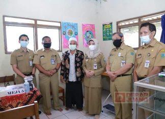 Kunjungi Pondok Pesantren, Ristawati Purwaningsih Pastikan Program 100 Hari Kerja Berjalan Lancar