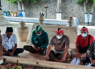 Kusnendro Berziarah ke Makam Bung Karno