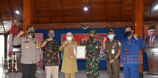 Sri Sumarni Merasa Terbantu Program TMMD
