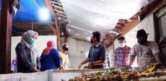 Tutup Akhir Bulan, Mbak Eisti Safari UMKM