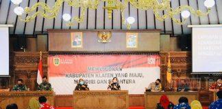 Bupati Klaten Pimpin Rapat Evaluasi Pelaksanaan PPKM Mikro di Kabupaten Klaten