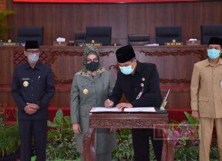 Bupati Sukoharjo Bersama DPRD Sukoharjo Tandatangani Nota Kesepakatan Rancangan Awal RPJMD 2021-2026