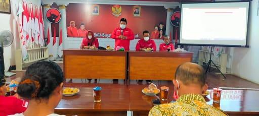 DPC PDI Perjuangan Batang Gandeng dan Promisikan Hasil UMKM