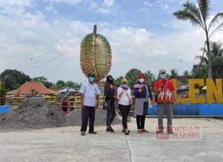 Kadarwati Kunjungi Obyek Wisata Jlengut di Desa Karang Duren