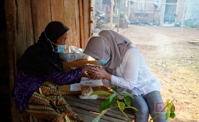 Keseriusan Hesti Mbantu Wong Cilik Dapil 1