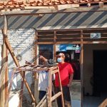 Kusnendro Tinjau Penerima Bantuan RTLH dan Bagikan Takjil