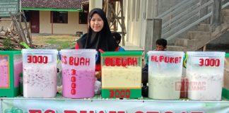 Manisnya Es Buah Racikan KJ Tiara