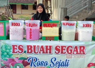 Manisnya Es Buah Racikan KJ Tiara