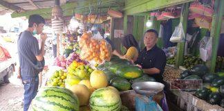 Riyadi, Pedagang Buah Jadi Anggota DPRD Kabupaten Pekalongan