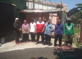 Sambut Hari Kartini, Rellya Bagikan Sembako dan Bedah Rumah Warga