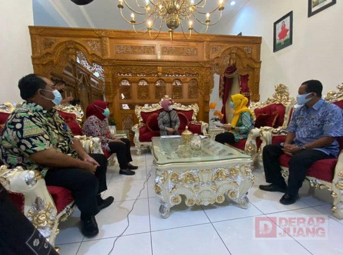 Sri Sumarni Jadi Percontohan Pendataan Keluarga Berencana Grobogan (2)