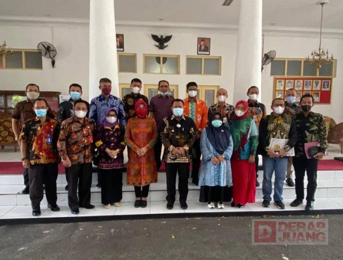Tingkatkan Sinergi Pembangunan Bersama Bupati Kampar Riau