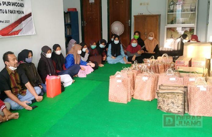 Abang Baginda dan PA GMNI Grobogan Beri Santunan pada Anak Yatim