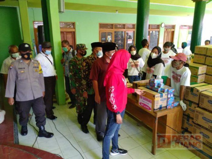 Anggit Adi Juwita Gelar Pasar Murah Ramadhan
